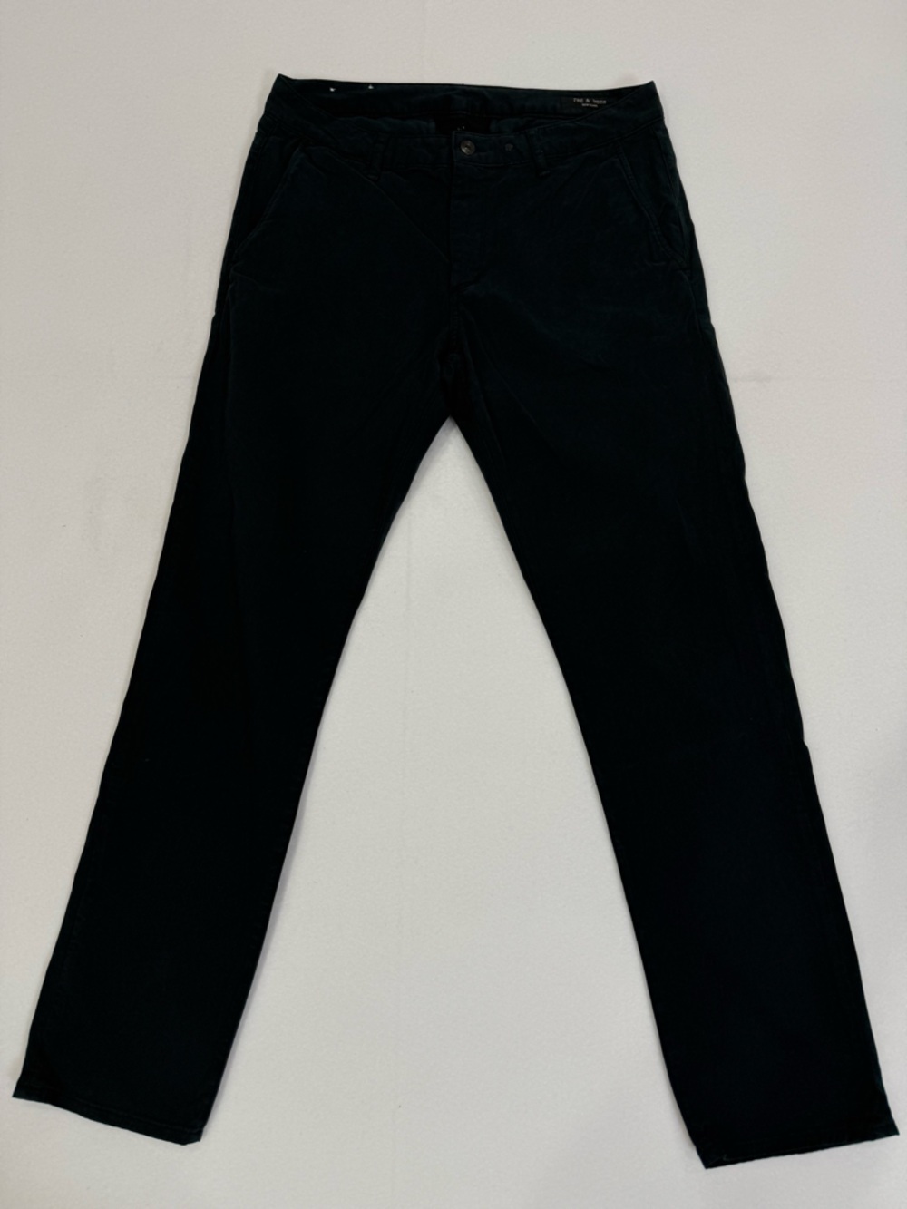 rag & bone Men's Chinos in the color Salute